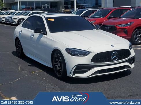 Used 2022 Mercedes-Benz C 300 4MATIC Sedan image 2