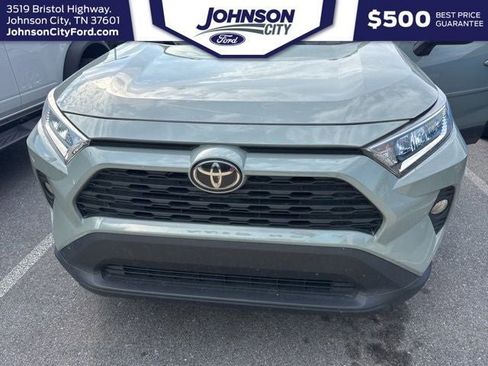 Used 2021 Toyota RAV4 XLE Premium AWD/4WD image 23