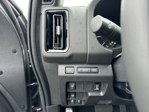 New 2026 Nissan Frontier PRO-4X w/ Pro-4x Convenience Package image 15