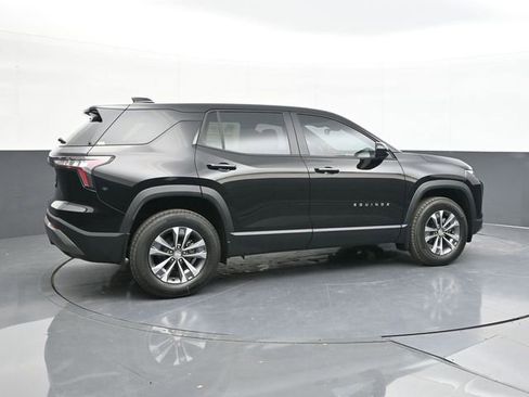 New 2026 Chevrolet Equinox LT w/ Convenience Package II image 16