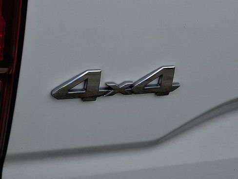 Certified 2023 Toyota Tacoma SR5 w/ Technology Package AWD/4WD image 31