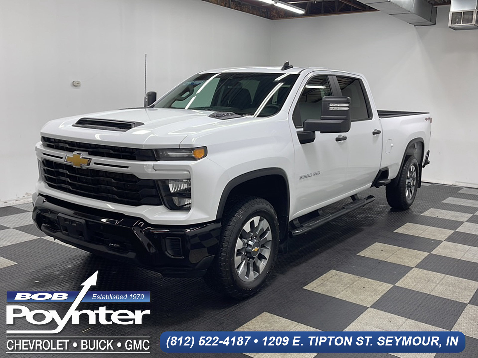 Used 2026 Chevrolet Silverado 2500 Custom w/ Custom Value Package AWD/4WD image 1