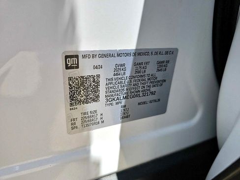 Used 2024 GMC Terrain SLE image 38