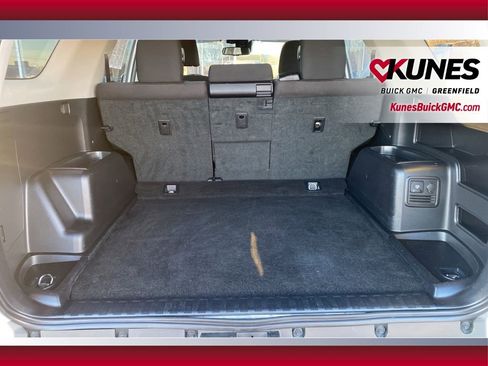 Used 2024 Toyota 4Runner TRD Off-Road image 38