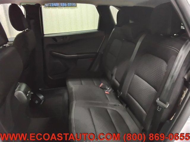 Used 2025 Ford Escape Active AWD/4WD image 13