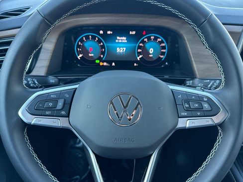New 2026 Volkswagen Atlas SE image 23