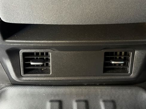 Used 2022 Chevrolet Silverado 1500 Custom RWD image 14