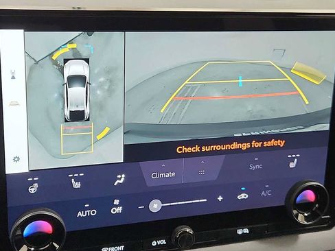 Certified 2026 Toyota C-HR AWD/4WD image 19