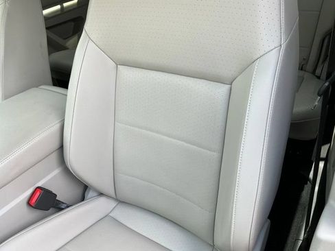 Used 2022 Volkswagen Atlas SE AWD/4WD image 14