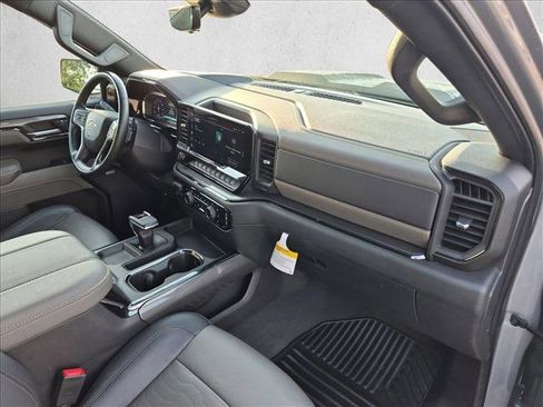 Certified 2023 Chevrolet Silverado 1500 ZR2 w/ Technology Package AWD/4WD image 27