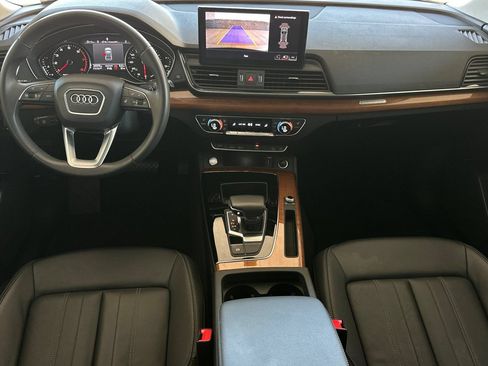 Used 2023 Audi Q5 2.0T Premium w/ Convenience Package AWD/4WD image 12