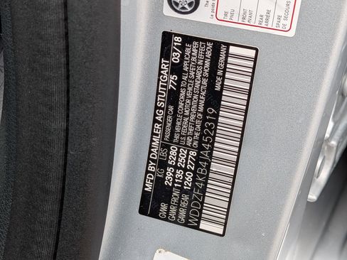 Used 2018 Mercedes-Benz E 300 4MATIC image 38