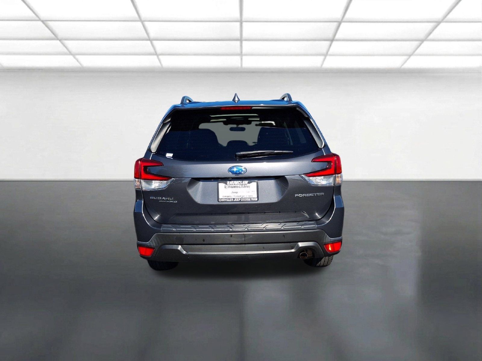 Used 2021 Subaru Forester Premium AWD/4WD image 4
