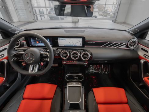 New 2025 Mercedes-Benz CLA 45 AMG 4MATIC image 8
