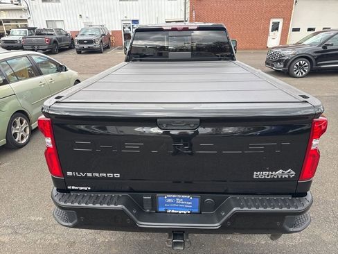 Used 2021 Chevrolet Silverado 3500 High Country w/ Z71 Off-Road Package image 9