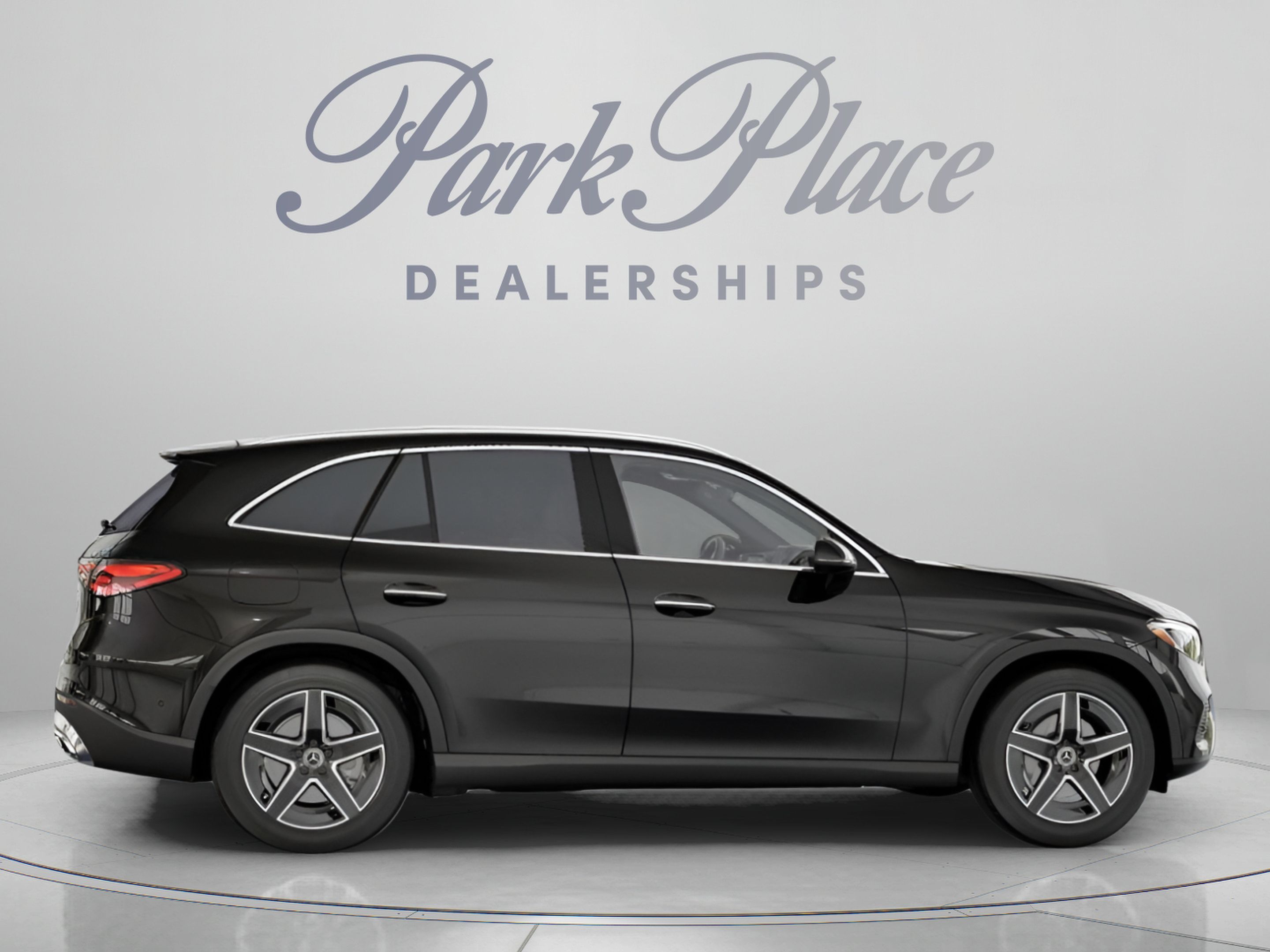 Used 2026 Mercedes-Benz GLC 300 image 25