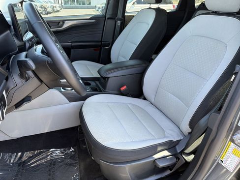 Used 2025 Ford Escape Active w/ Tech Pack #1 image 19