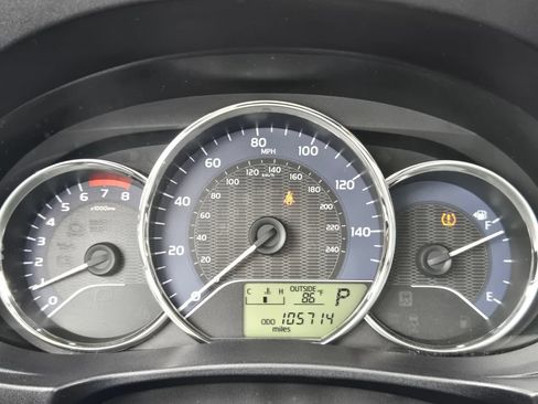 Used 2014 Toyota Corolla L FWD image 25