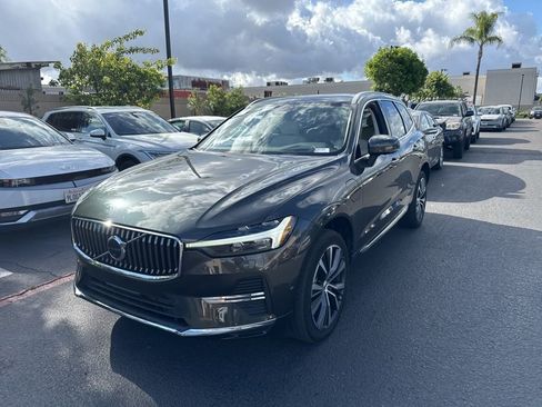 Used 2022 Volvo XC60 T8 Inscription Expression w/ Advanced Package image 1