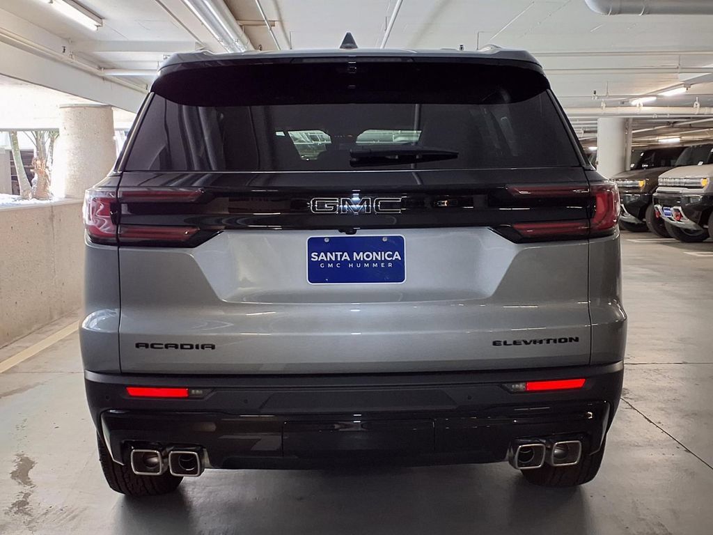 Used 2026 GMC Acadia Elevation w/ Black Edition FWD image 8