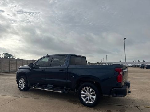 Used 2022 Chevrolet Silverado 1500 Custom RWD image 14