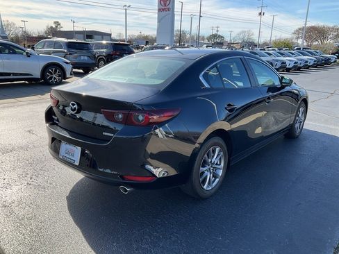 Used 2024 MAZDA MAZDA3 s image 17