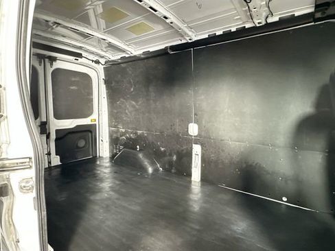 Used 2023 Ford Transit 250 148 Medium Roof AWD w/ Load Area Protection Package image 4
