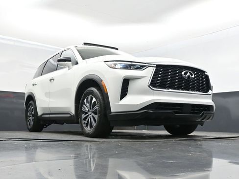 Certified 2023 INFINITI QX60 Pure image 45