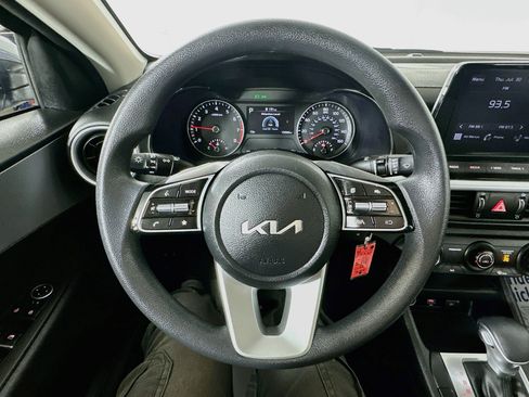 Certified 2024 Kia Forte LXS FWD image 11