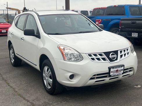 Used 2013 Nissan Rogue S image 6