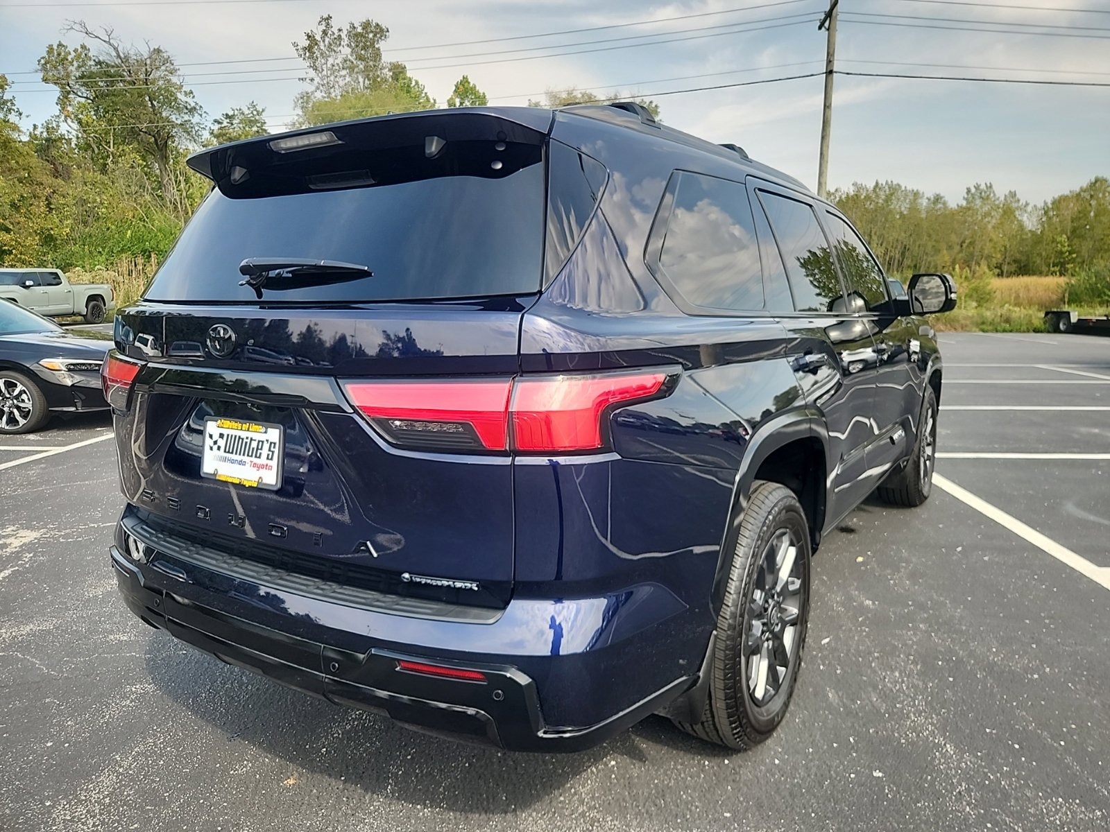 Used 2026 Toyota Sequoia Platinum AWD/4WD image 8