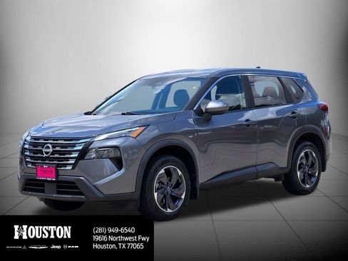 Used 2024 Nissan Rogue SV FWD image 9