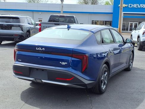 Used 2025 Kia K4 LXS image 4