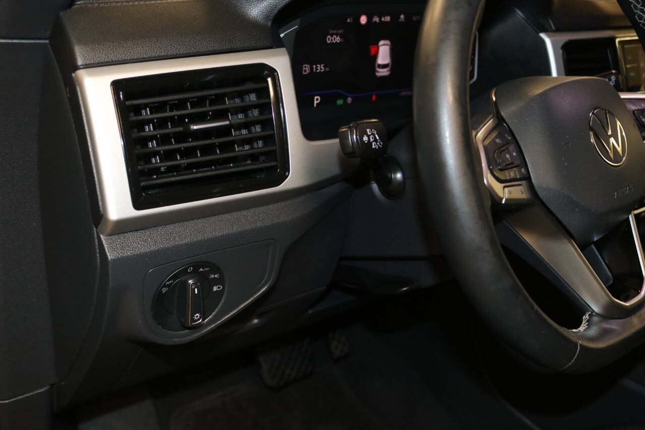 Used 2021 Volkswagen Atlas Cross Sport SEL AWD/4WD image 50