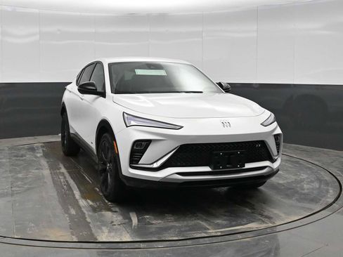 New 2026 Buick Envista Sport Touring w/ Convenience I Package image 2