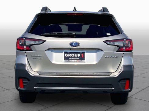 Used 2020 Subaru Outback Premium AWD/4WD image 4