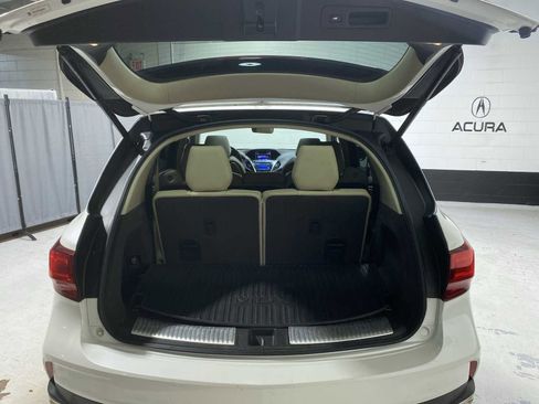 Used 2017 Acura MDX SH-AWD image 19