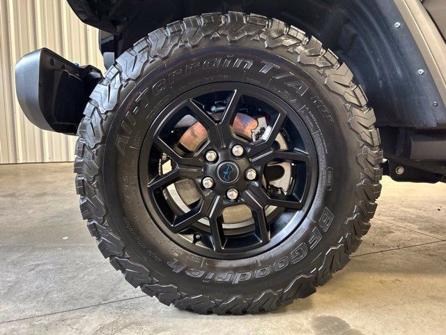 Used 2024 Jeep Wrangler Unlimited AWD/4WD image 10