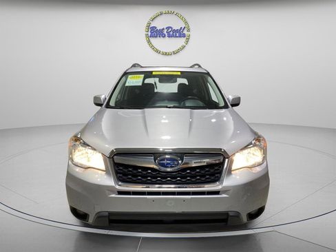 Used 2016 Subaru Forester 2.5i Premium AWD/4WD image 6
