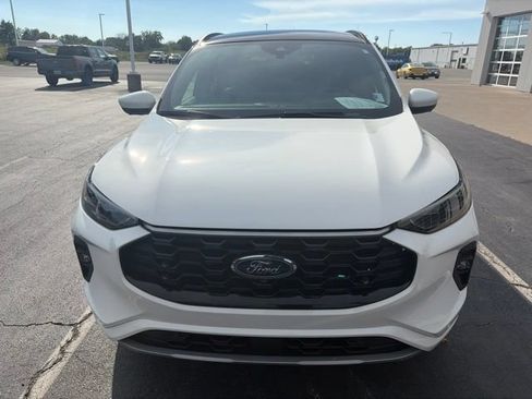 Used 2024 Ford Escape ST-Line Elite w/ Premium Technology Package AWD/4WD image 6