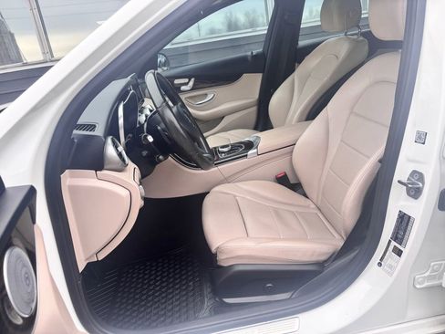 Used 2018 Mercedes-Benz C 300 4MATIC Sedan image 18