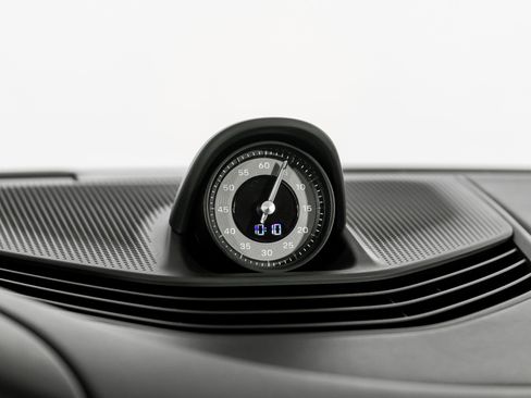 Used 2025 Porsche Taycan Turbo w/ Premium Package image 40