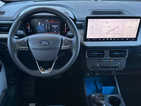 New 2026 Ford Maverick XLT w/ XLT Luxury Package FWD image 13