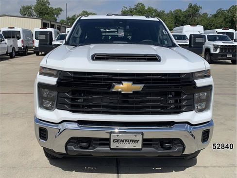 Used 2024 Chevrolet Silverado 3500 W/T w/ WT Convenience Package AWD/4WD image 11