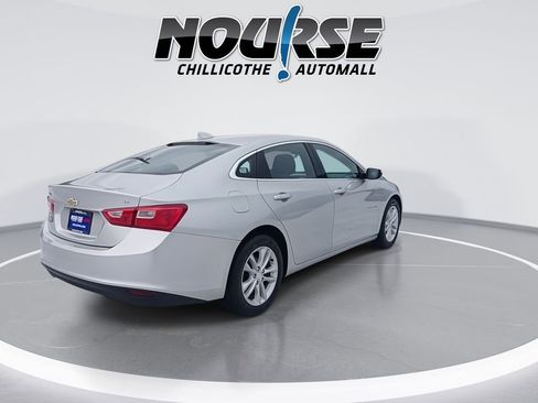 Used 2016 Chevrolet Malibu LT image 8