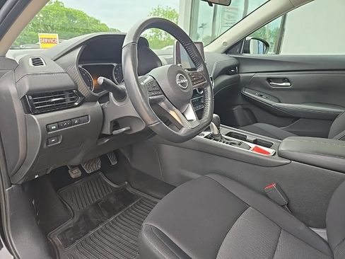 Used 2024 Nissan Sentra SV w/ All-Weather Package FWD image 35