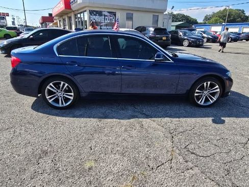 Used 2018 BMW 330i Sedan image 4