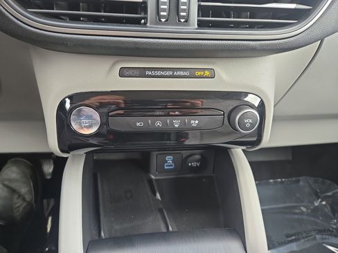 Certified 2023 Ford Escape Active w/ Tech Pack #2 image 17