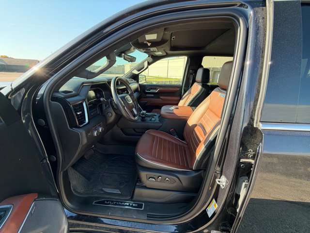 Used 2023 GMC Sierra 1500 Denali Ultimate AWD/4WD image 9
