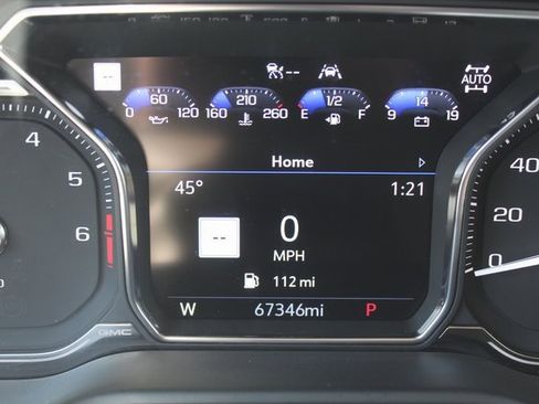 Used 2021 GMC Yukon XL Denali w/ Denali Premium Package image 28